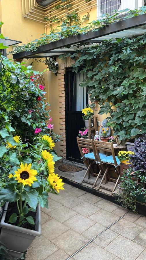 Nido Dell'Aquila - Appartamento In Milano Porta Romana Buitenkant foto